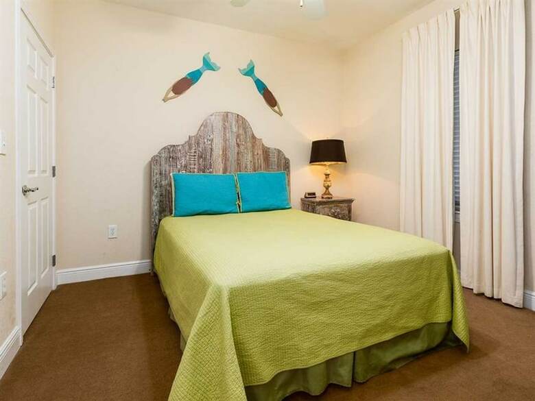 Crystal Tower By Meyer Vacation Rentals
