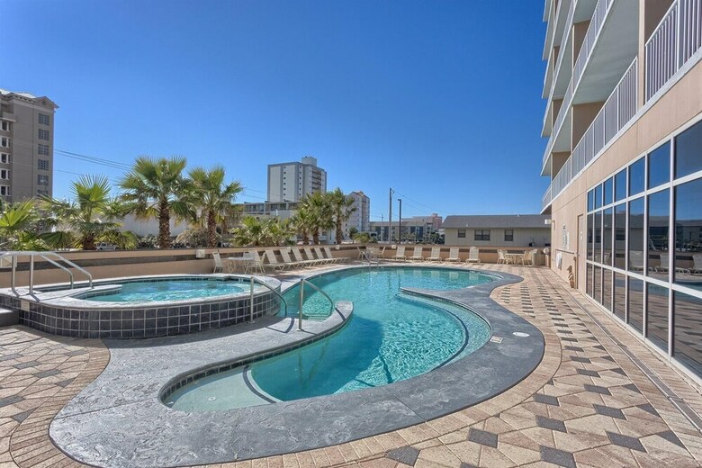 Crystal Tower By Meyer Vacation Rentals