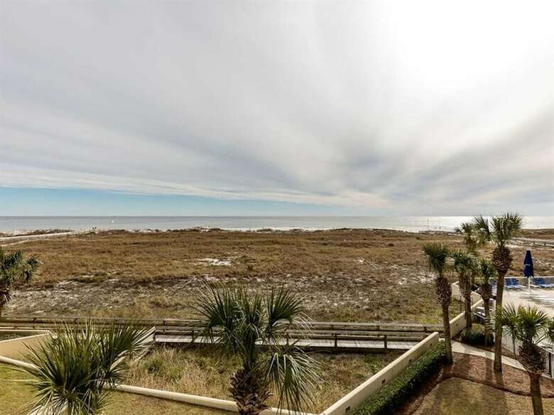 Phoenix VI By Meyer Vacation Rentals