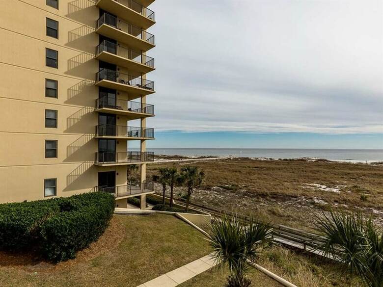 Phoenix VI By Meyer Vacation Rentals
