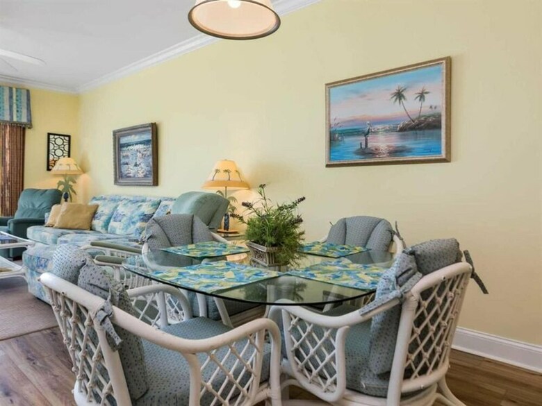 Crystal Shores By Meyer Vacation Rentals