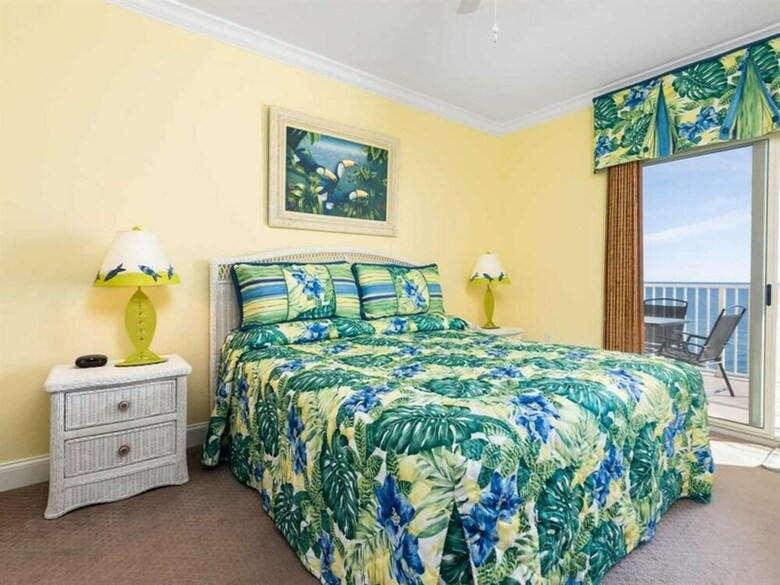 Crystal Shores By Meyer Vacation Rentals
