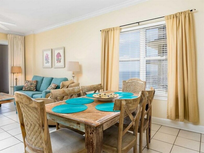 Island Royale By Meyer Vacation Rentals