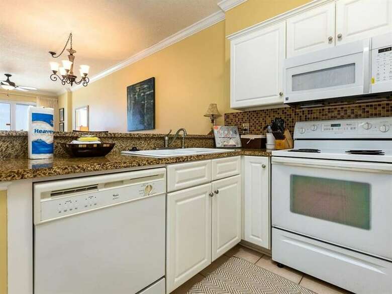 Island Royale By Meyer Vacation Rentals