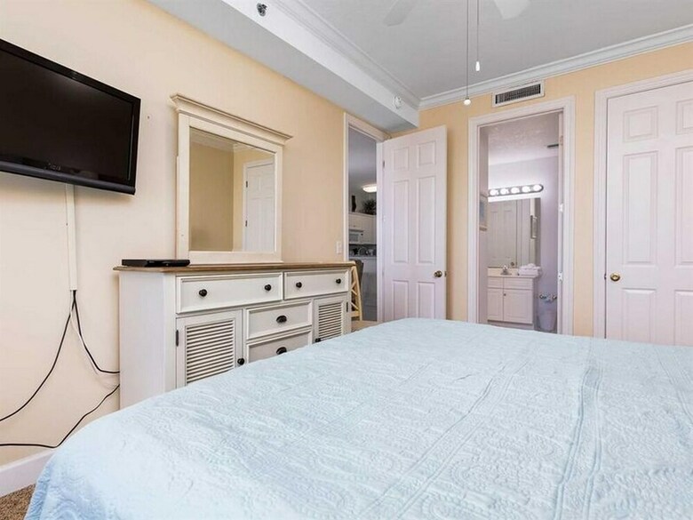 Island Royale By Meyer Vacation Rentals