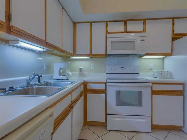 Pelican Pointe By Meyer Vacation Rentals