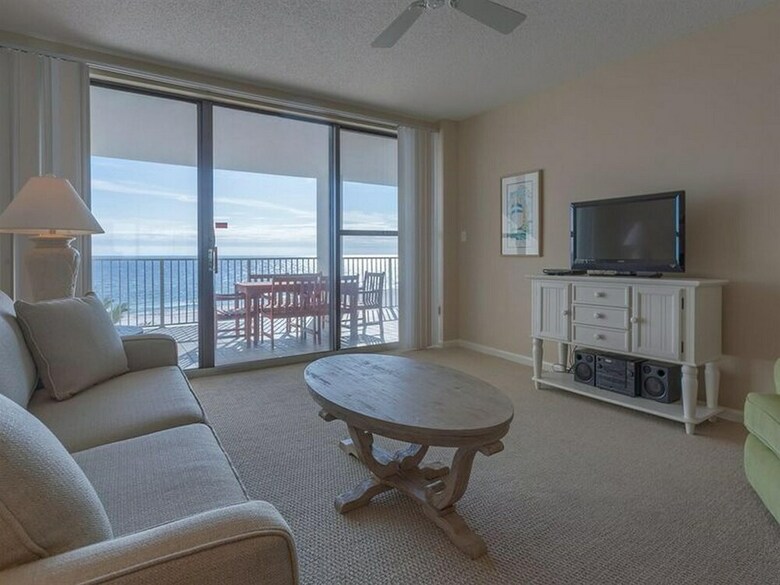 Pelican Pointe By Meyer Vacation Rentals