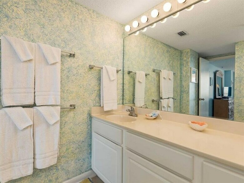 Romar Place By Meyer Vacation Rentals