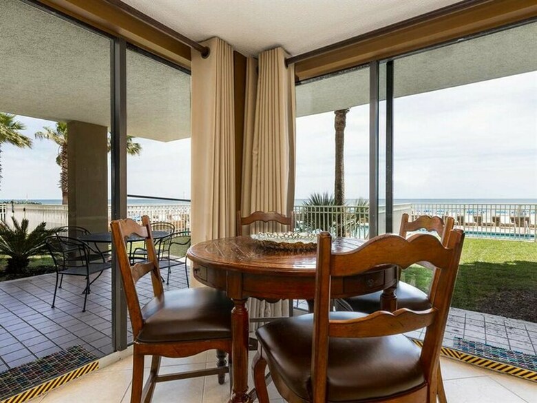 Romar Place By Meyer Vacation Rentals