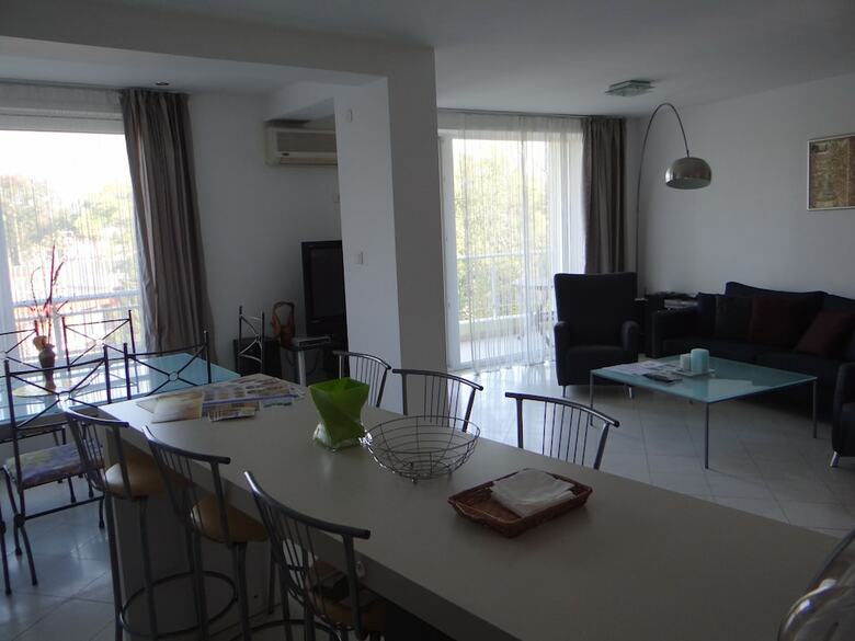 Mng Holiday Apartments