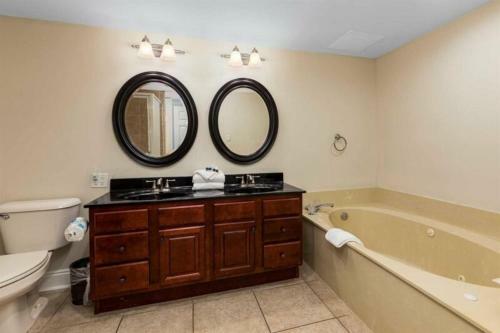 Broadmoor By Meyer Vacation Rentals