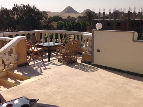 Albergue Sakkara Inn