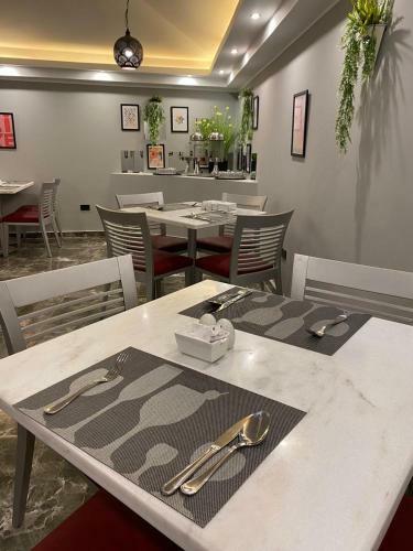The Karvin Hotel
