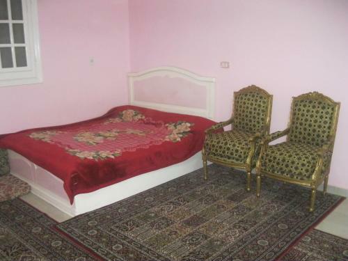 Three-bedroom Apartment At Nazlet El Semman