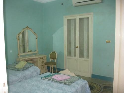 Three-bedroom Apartment At Nazlet El Semman