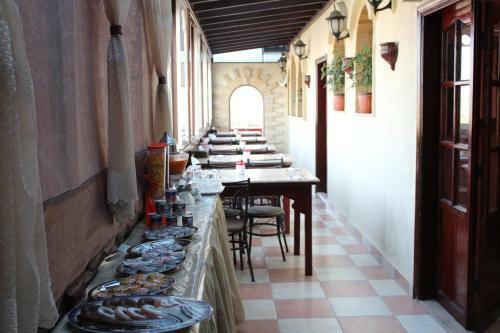Osiris Hostel Cairo