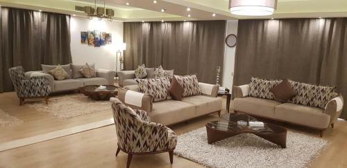 Residence Hotel Suites & Apartments