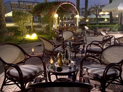 Hotel Cataract Pyramids Resort
