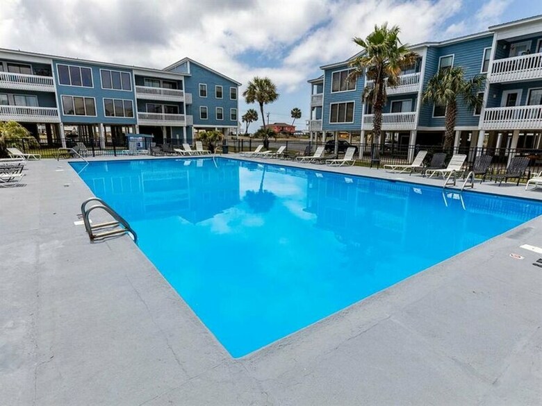 Sea Oats By Meyer Vacation Rentals