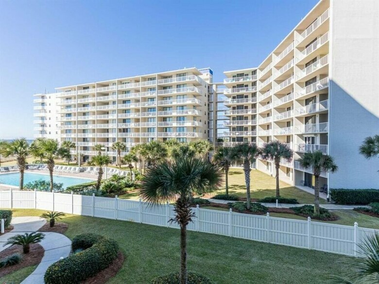 Tradewinds By Meyer Vacation Rentals