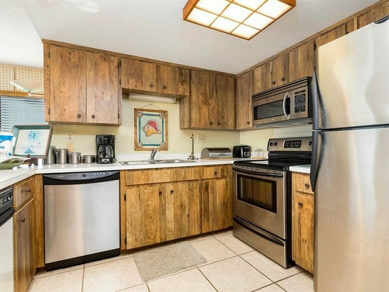Island Winds West By Meyer Vacation Rentals