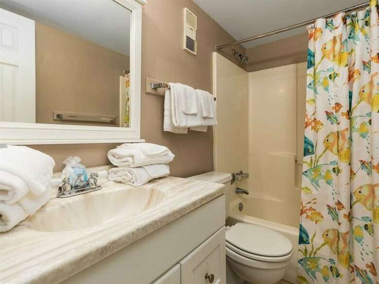 Island Winds West By Meyer Vacation Rentals