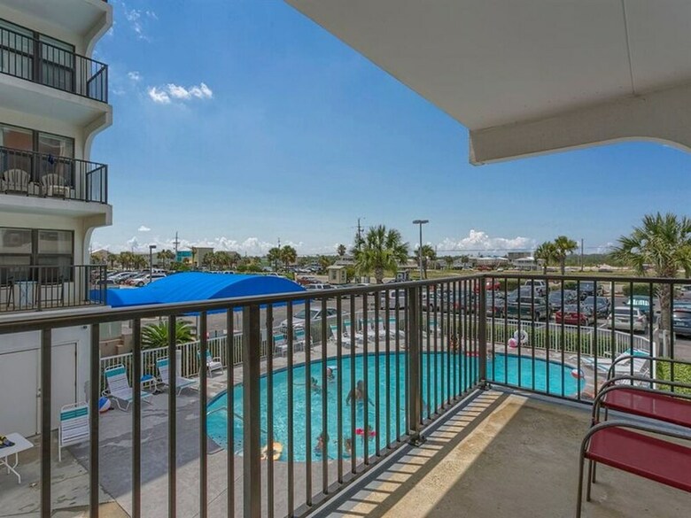 Island Sunrise By Meyer Vacation Rentals