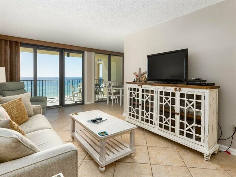 Phoenix I By Meyer Vacation Rentals
