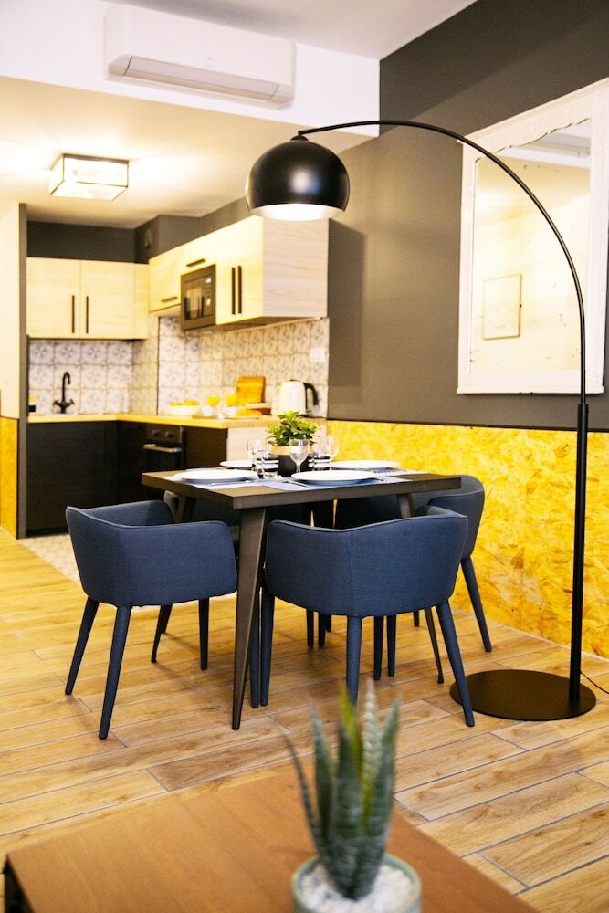 Apartamento Savonni�res - Toulon