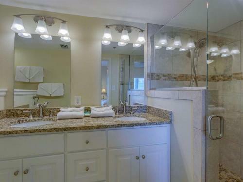 Tropic Isles By Meyer Vacation Rentals
