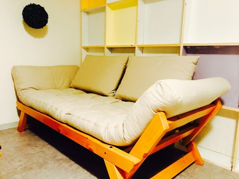 Local Hakozaki Apartment
