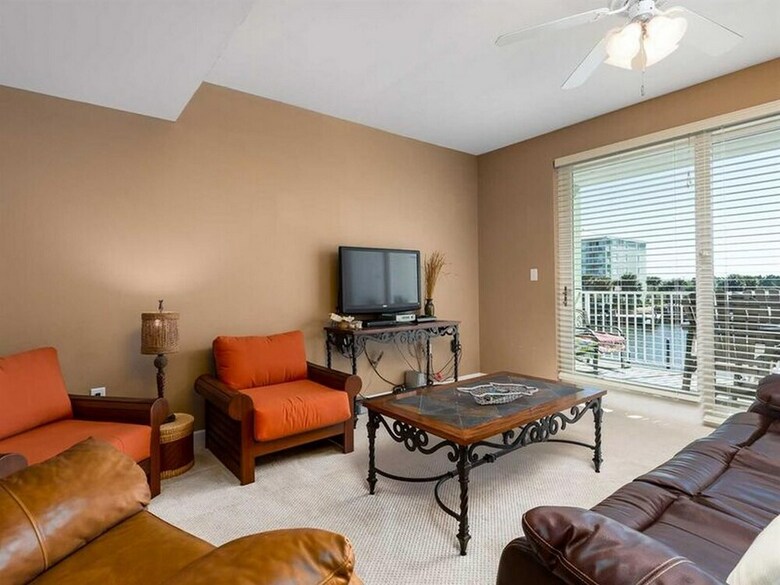 Navy Cove Harbor By Meyer Vacation Rentals