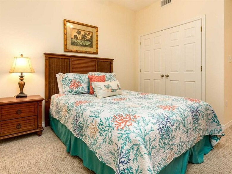 Navy Cove Harbor By Meyer Vacation Rentals