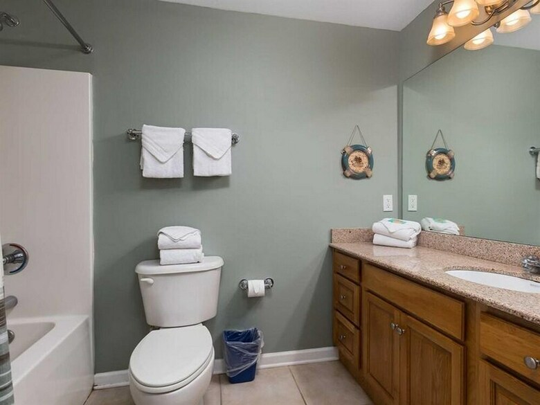 Navy Cove Harbor By Meyer Vacation Rentals