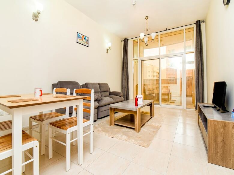 Apartamento Oyo Home 257 1bhk Axis One