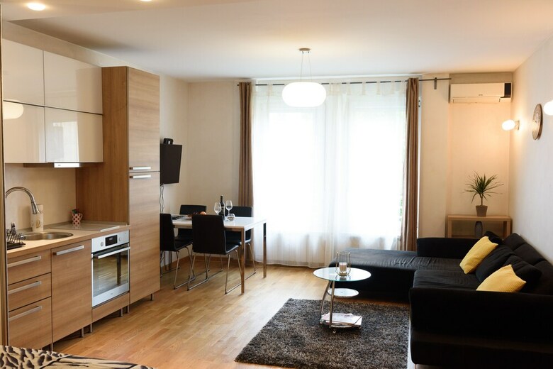 Mona Lux Apartman