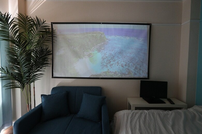 Local Nishijin Apartment