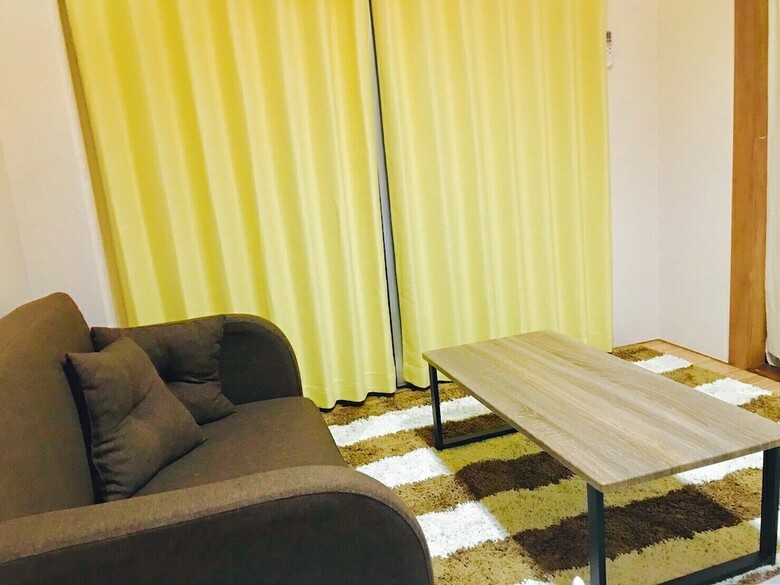 Local Nishijin Apartment