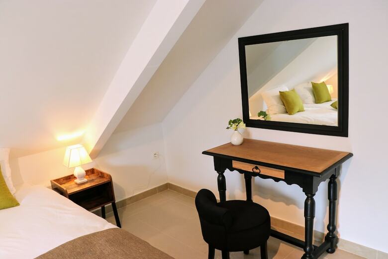 Zythogite 27 Personnes 10 Chambres