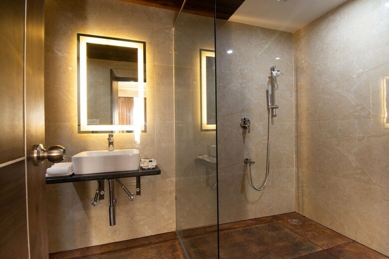 Krishnam A Business Hotel