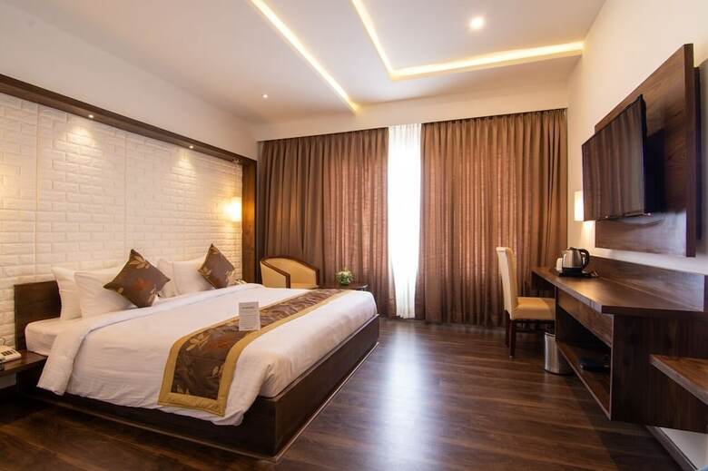 Krishnam A Business Hotel