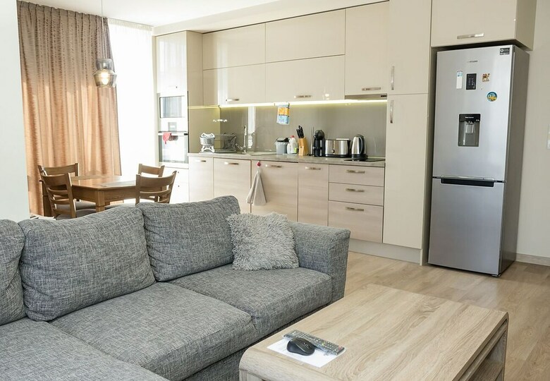 Fm Luxury 2-bdr Apartment - Bright & Modern