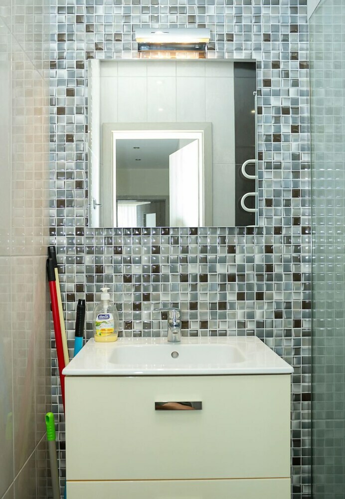 Fm Luxury 2-bdr Apartment - Bright & Modern