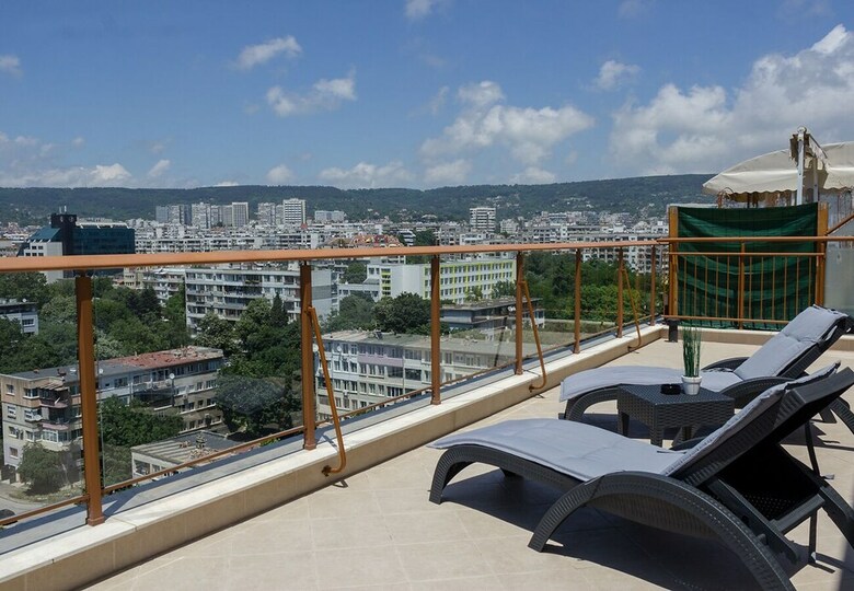 Fm Luxury 1-bdr Apartment  With Terrace