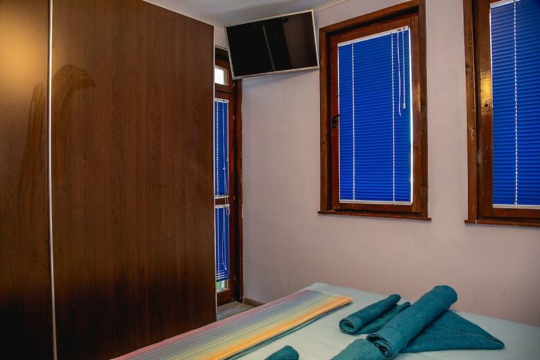 Fm Premium 1-bdr Apartment - Colorful Central
