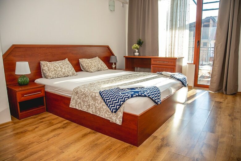 Fm Premium 2-bdr Apartment - Top Centre