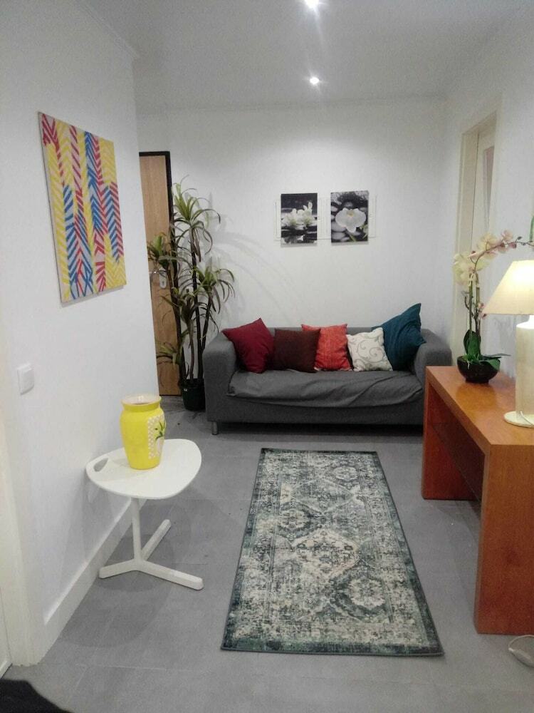 Hostal D&n House - Hostel