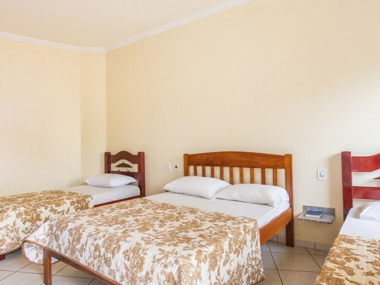 Oyo Hotel Ideal