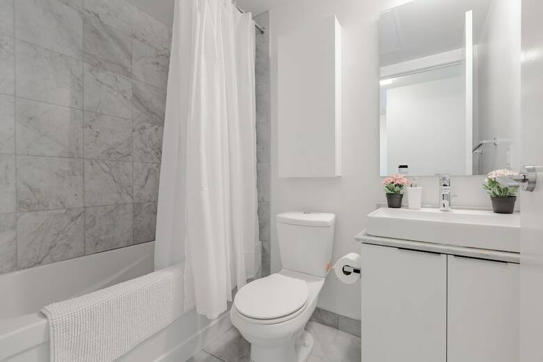 Sterling Suites - Financial District
