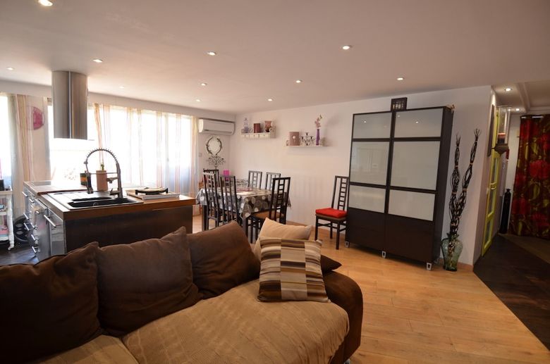 Modern Apartment 6 Persons With Jacuzzi In Nice Downtown